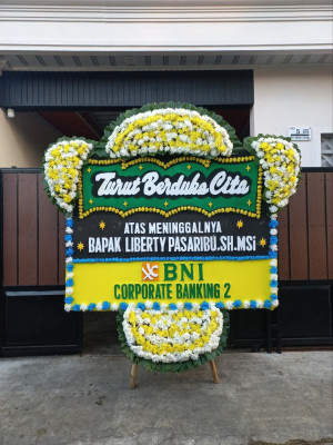 Papan Bunga Duka di Salambue